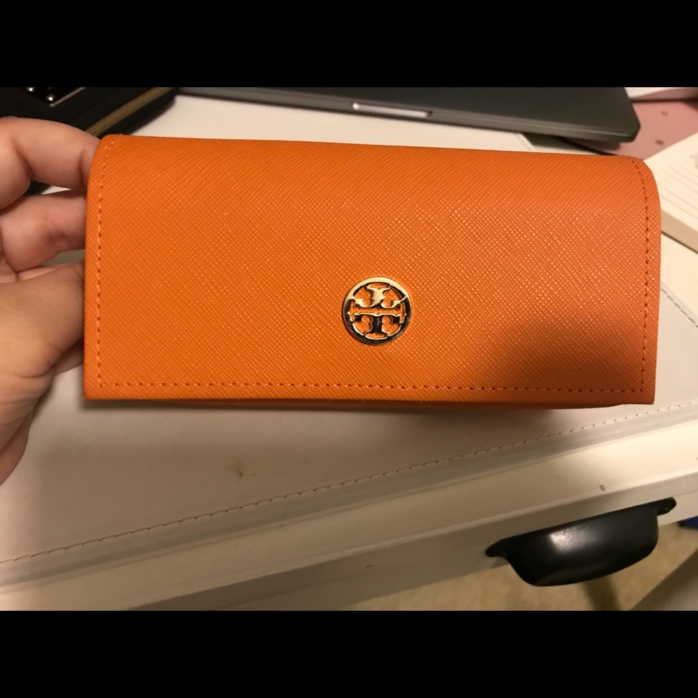 Tori Burch sunglasses case
